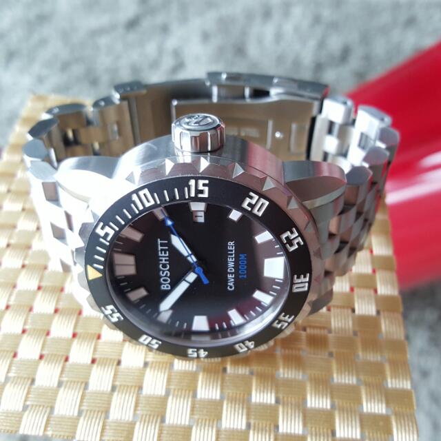 Boschett Cave Dweller V2, Luxury, Sneakers & Footwear on Carousell