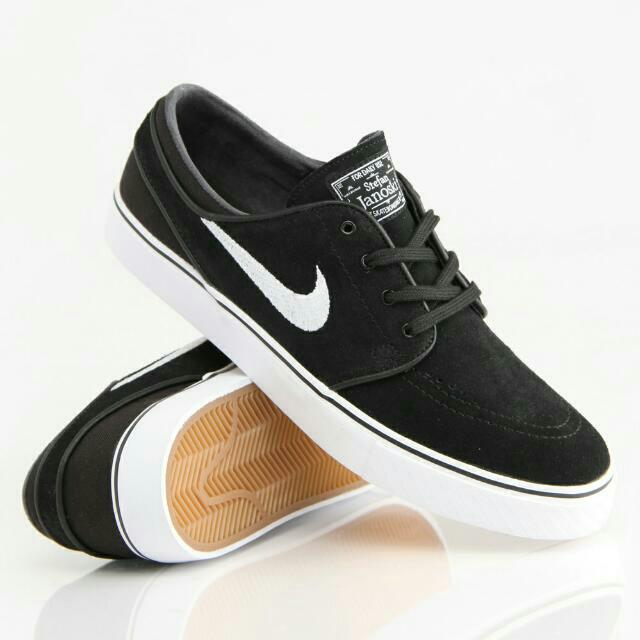 nike janoski black white