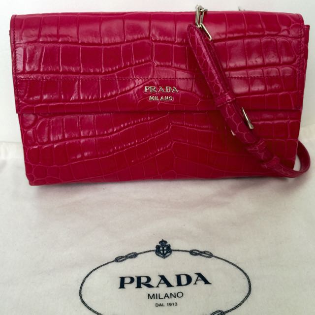 prada hot pink shoulder bag