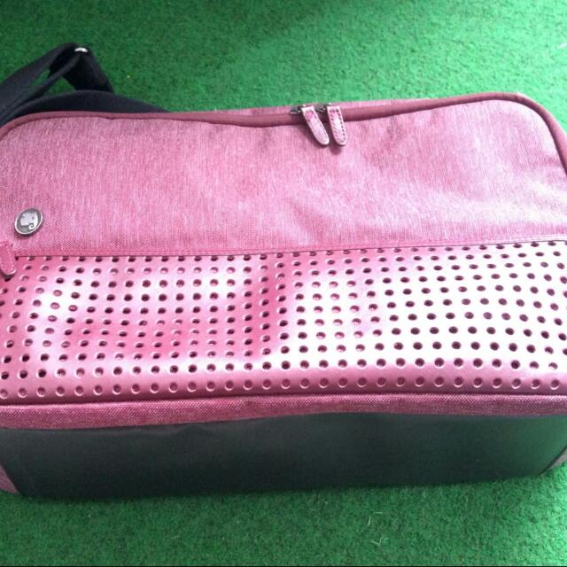 Evernote Triangle Commuter Bag by abrAsus Luxury Bags Wallets on Carousell