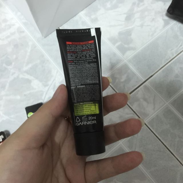 Garnier Men Facial Wash, Health & Nutrition, Face Masks & Face Shields ...