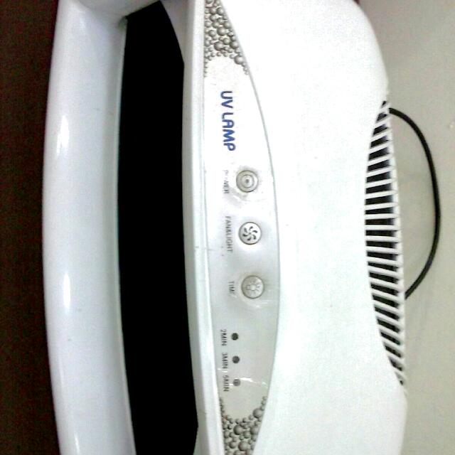 GELISH UV LAMP, Women's Fashion, Muslimah Fashion, Accessories on Carousell