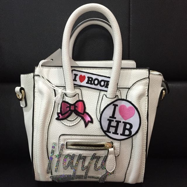 New Happy Berry Bag, Women's Fashion, Bags & Wallets, Tote Bags on New Happy Berry Bag, Women's Fashion, Bags & Wallets, Tote Bags on