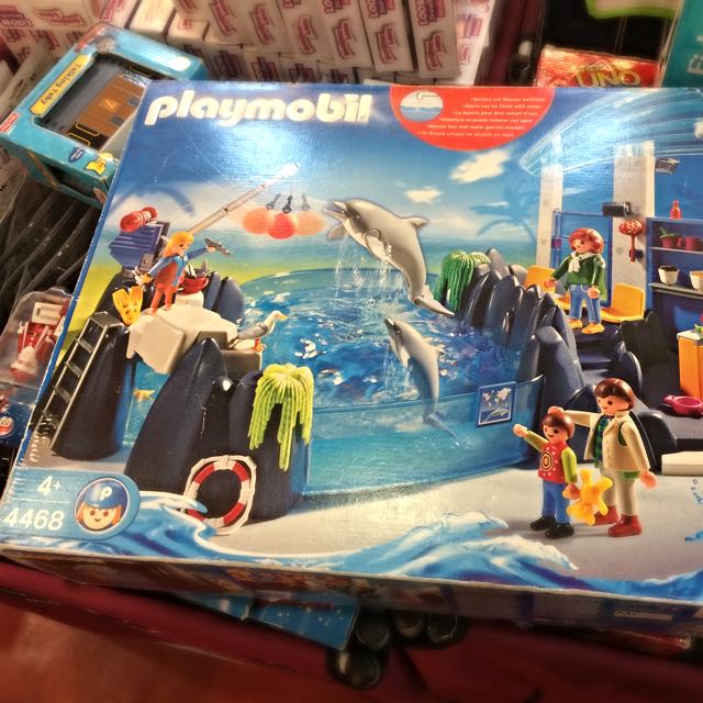 playmobil dolphin basin