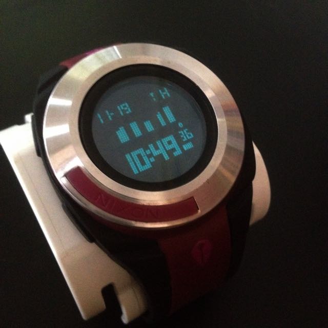 Nixon clearance outsider watch
