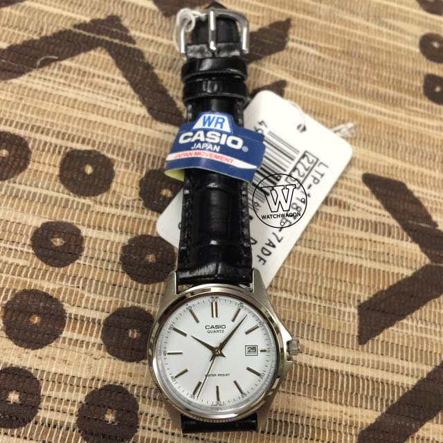 Casio women's hotsell classic analog watch