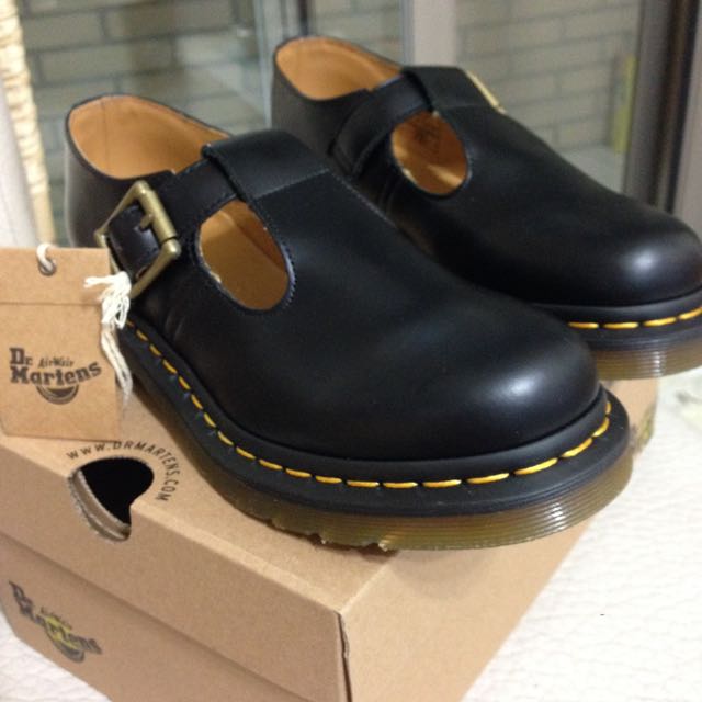 dr martens t bar