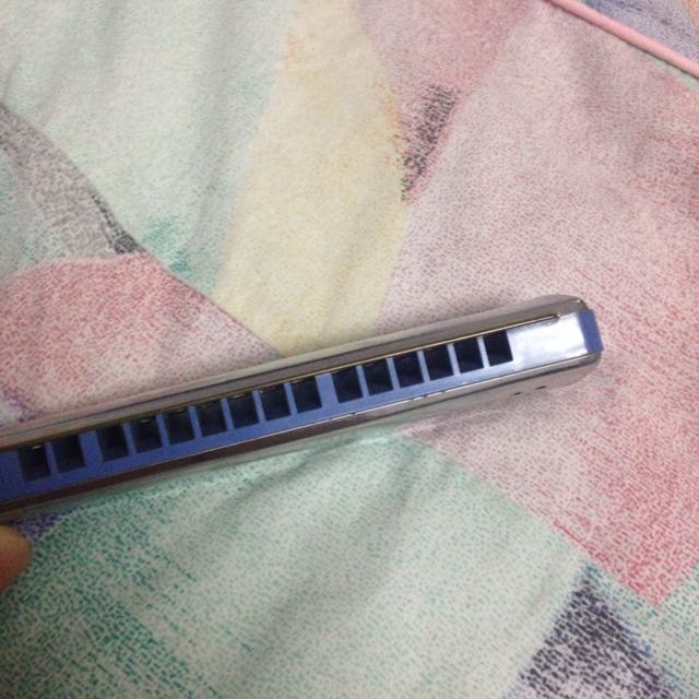 Harmonica (Category: Vintage Collectibles) located in Singapore. Submitted by simon_cx (Listing ID 35531685, Image 3). Description: .
