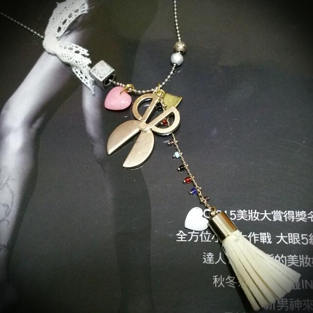 Girlish necklace discount