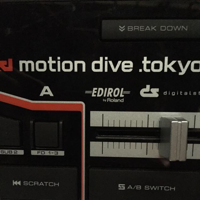 Motion Dive Tokyo Console