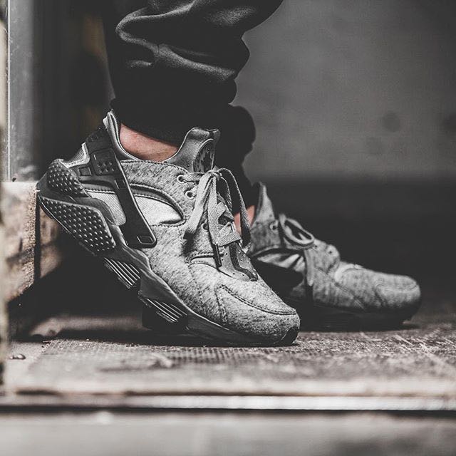 nike air huarache size 5