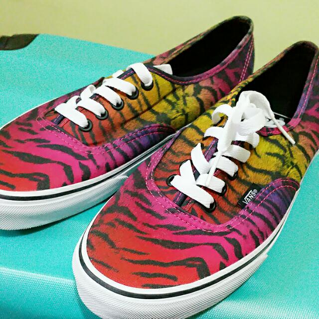 womens multi colored vans