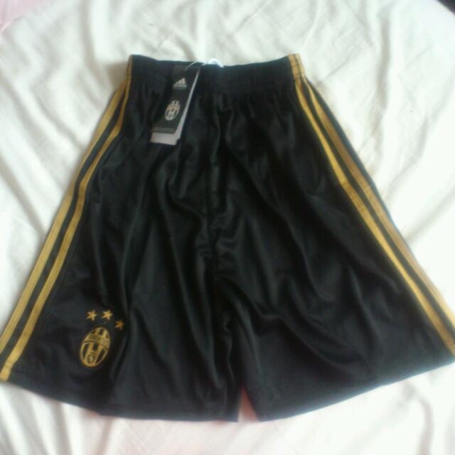 black juventus shorts