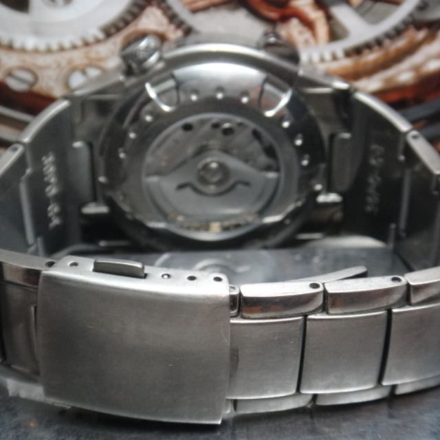 Seiko sportura kinetic titanium discount