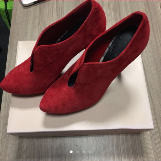 BRAND NEW BCBG Red Suede Leather 