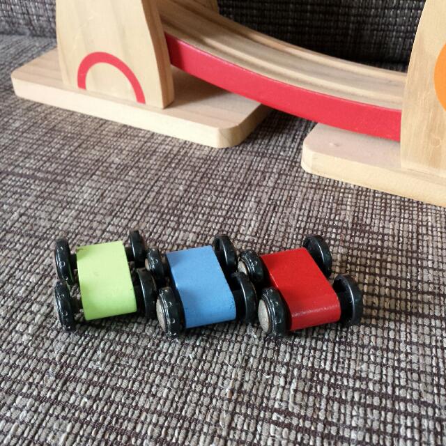 Elc wooden car ramp store