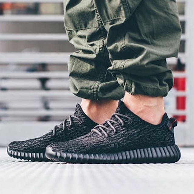 Yeezy turtle dove pirate black top