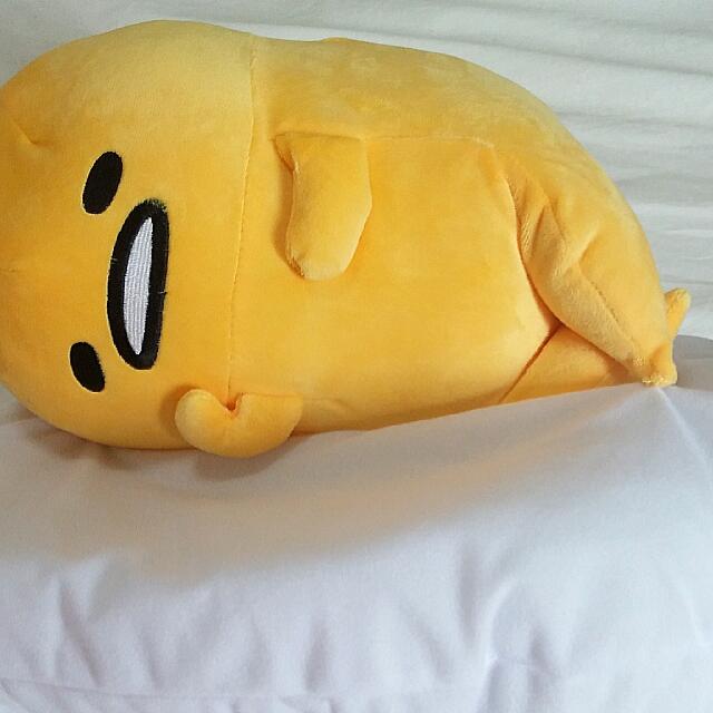 giant gudetama plush