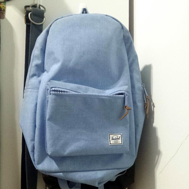 Herschell Backpack, Women's Fashion, Bags & Wallets, Backpacks on Carousell