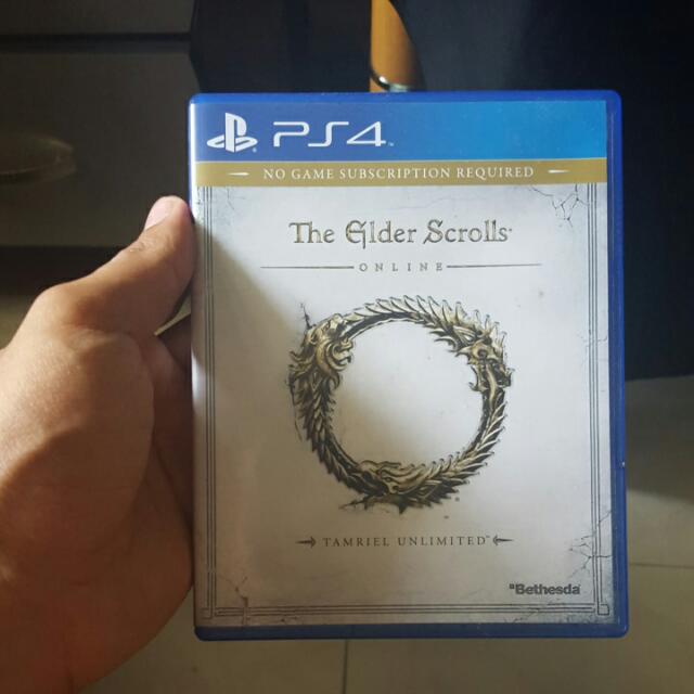 Ps4 The Elder Scroll (Category: PlayStation) located in Singapore. Submitted by guardy (Listing ID 35907199, Image 1). Description: .