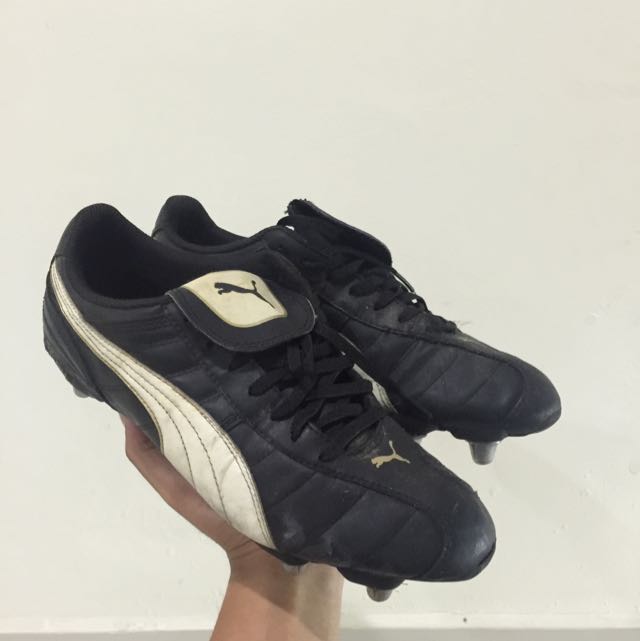 Puma Metal Studs Rugby Boots, Women's Fashion, Footwear, Sneakers on ...