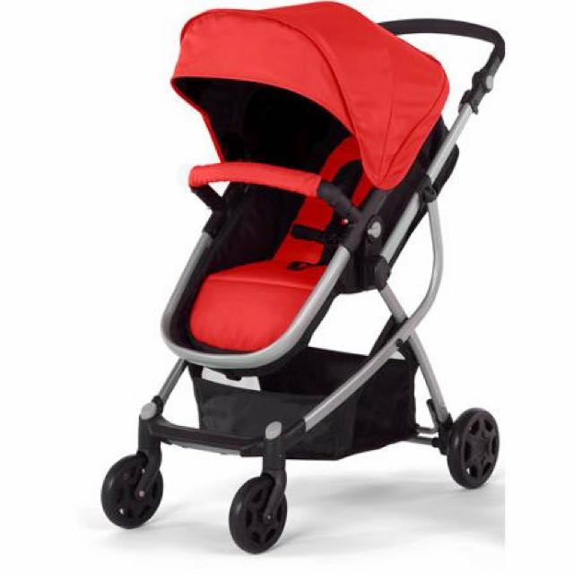 Urbini outlet stroller red