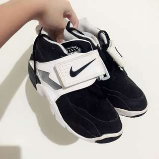降價 Nike Diamond Turf 黑白配色