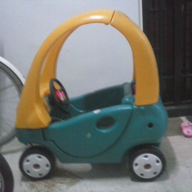 Little tikes grand discount coupe car cheapest