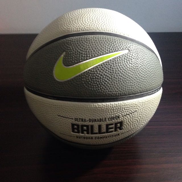 Nike BALLER Basketball, Sports on Carousell