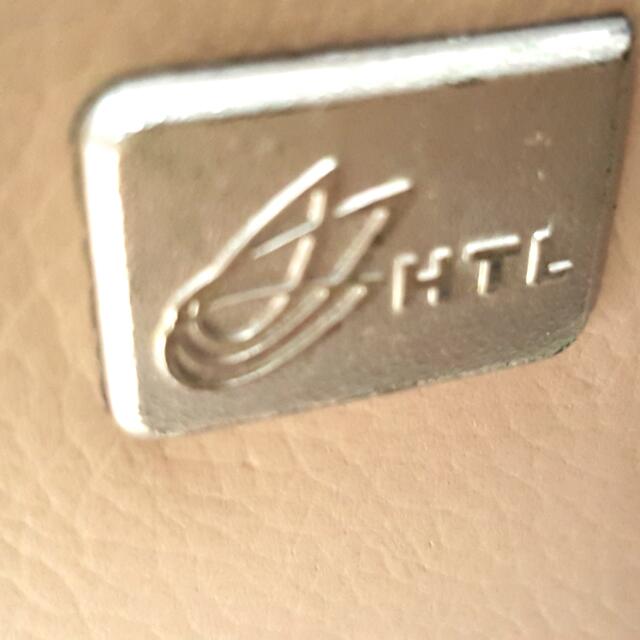 FULL LEATHER SOFA HTL (HWA TAT LEE), Furniture & Home Living, Furniture, Sofas on Carousell