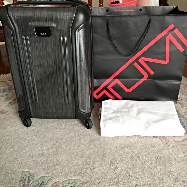 Tumi Pilot Bag, Luxury, Bags & Wallets on Carousell