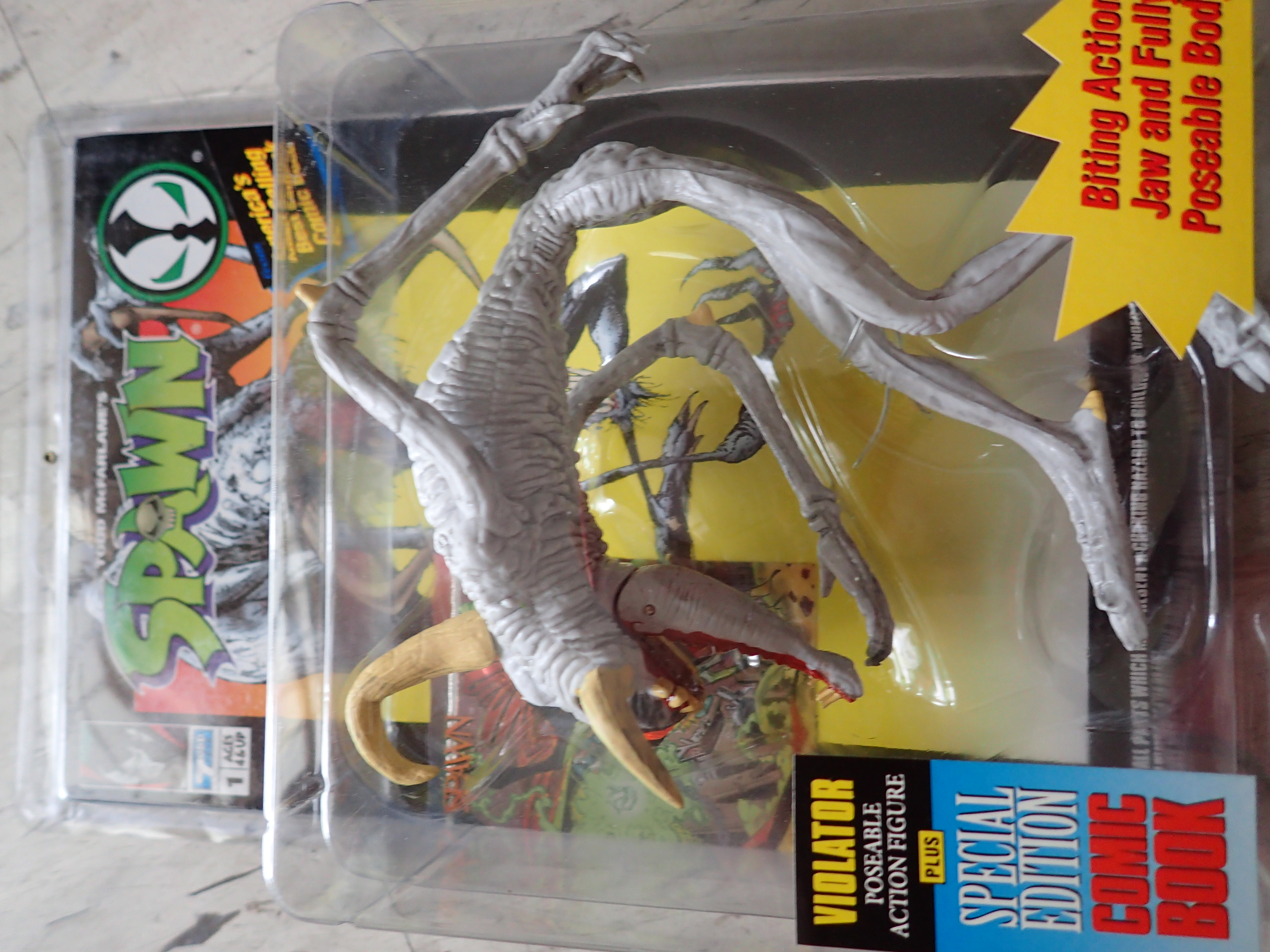 Spawn Violator (Category: Toy Figures) located in Singapore. Submitted by skyehong (Listing ID 36255383, Image 1). Description: .
