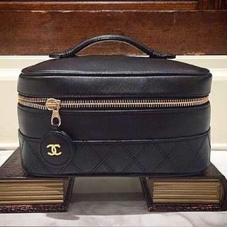 真品 Chanel 化妝箱