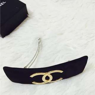 Chanel 頭髮夾