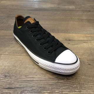 Converse帆布鞋黑標