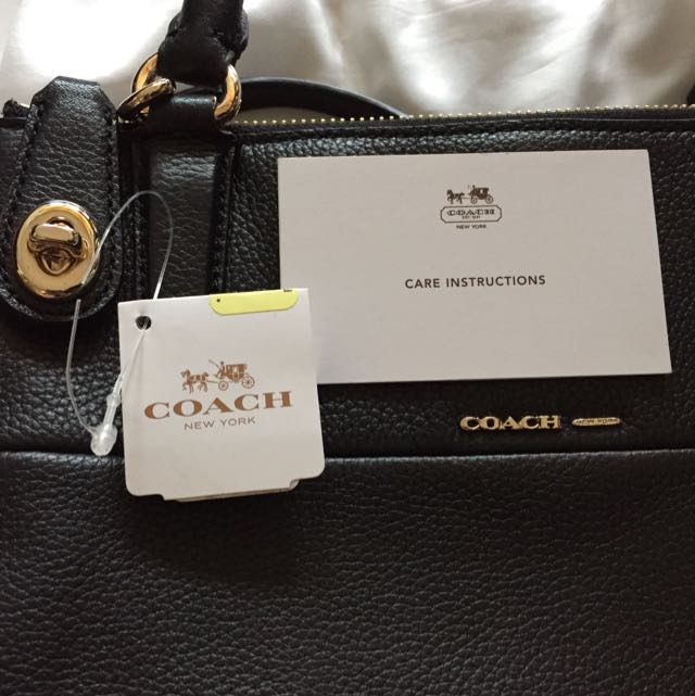 Coach Borough Mini Authentic Sale!!!, Luxury on Carousell