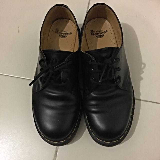 dr martens 1641 black