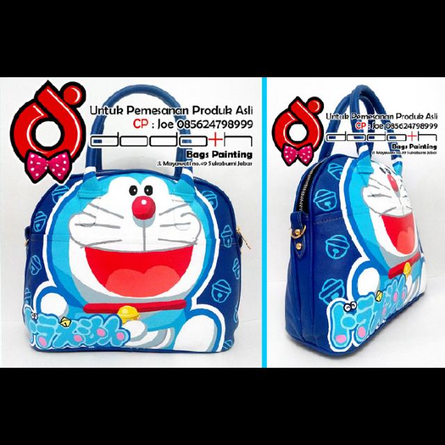 Tas Wanita Lukis Doraemon Dilukis Manual Fesyen Wanita Di Carousell 