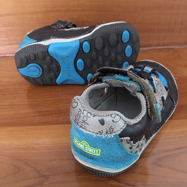 Stride Rite SRT Sesame Street Cookie Monster Shoes