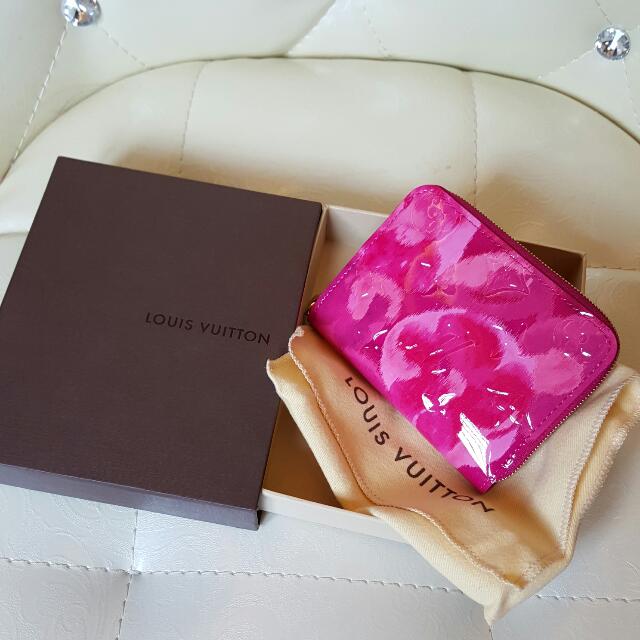 Louis Vuitton Valentines Zippy Coin Purse, Vernis, Pink - Laulay