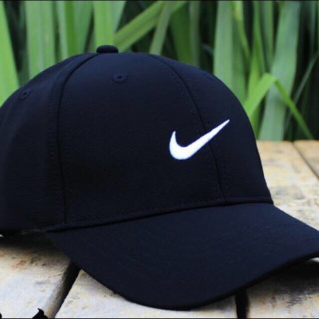 Nike Baseball Hat, Women's Fashion, Watches & Accessories, Hats