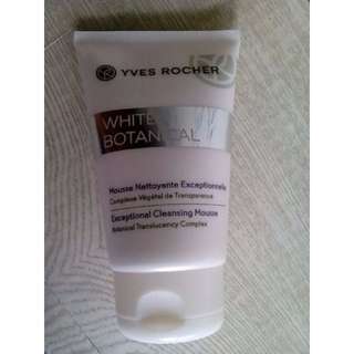Brand New Yves Rocher White Botanical Exceptional Cleansing Mousse - 125ml