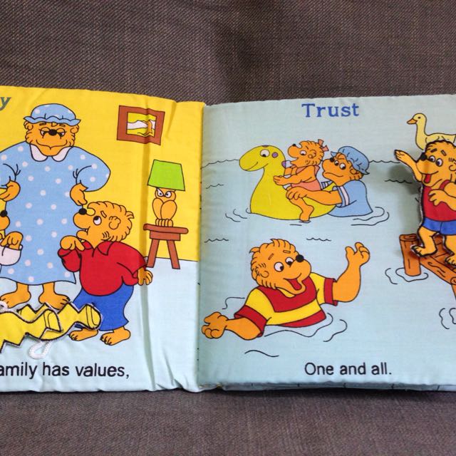 BN The Berenstain Bears Book Of Values Cloth Book