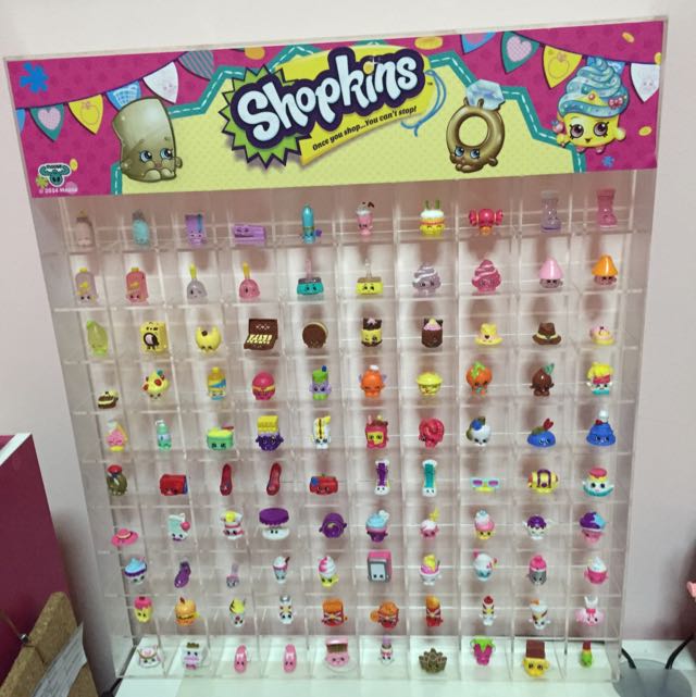 shopkins display