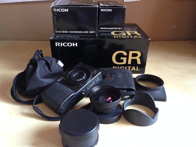 RICOH GW-1 と GH-1