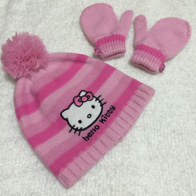 hello kitty winter hat