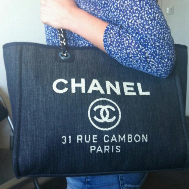 $2850 BN CHANEL DEAUVILLE DENIM SHOPPING TOTE BAG, Luxury, Bags