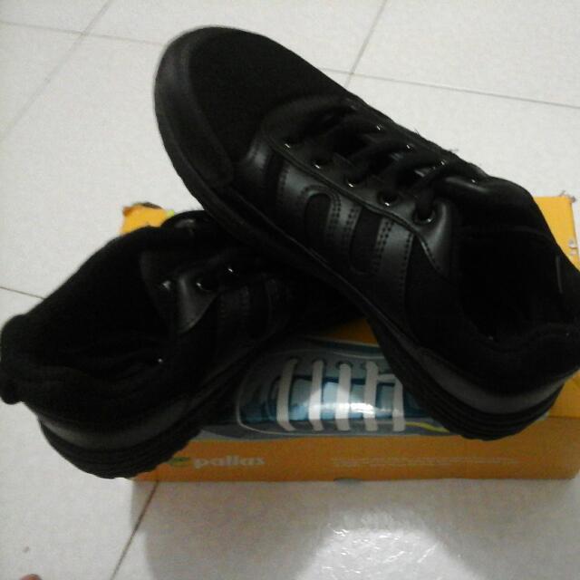 pallas black school shoes