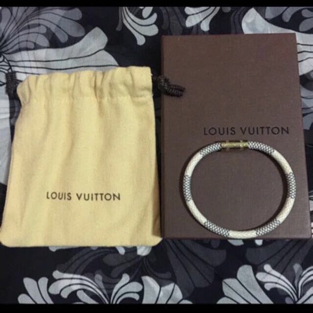 Louis Vuitton Keep It Bracelet, White, 19