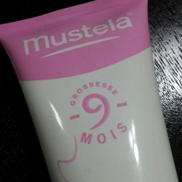 mustela double action